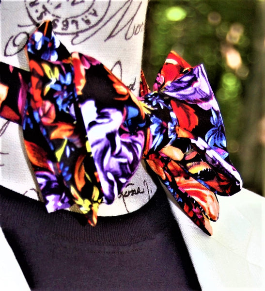 Boldly Floral Bow Tie SET